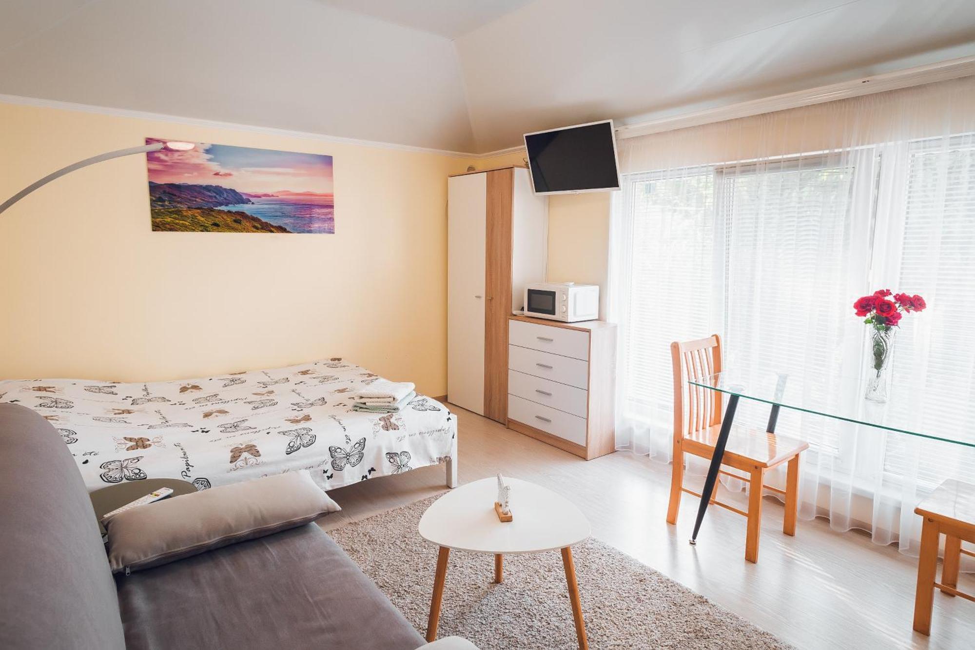 Guest House Butterfly Wing Odesa Exterior foto