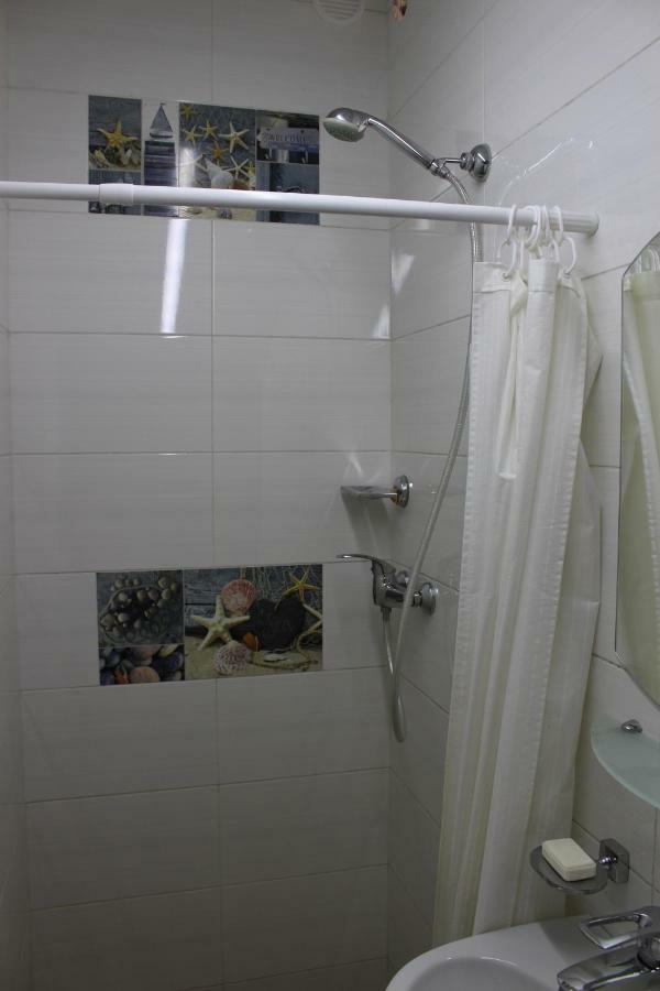 Guest House Butterfly Wing Odesa Exterior foto